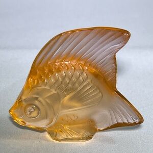 Lalique Crystal Signed Fish Sculpture LIGHTER AMBER